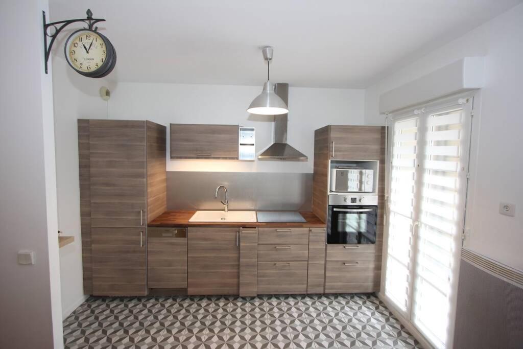 Sloan Square Apartment Bmyguest Серри Экстерьер фото